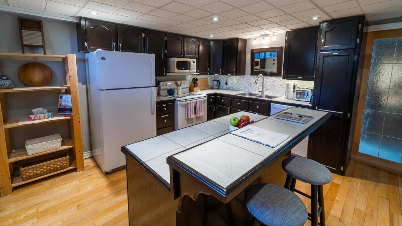 Sunset Tides Appartement Oak Haven Buitenkant foto